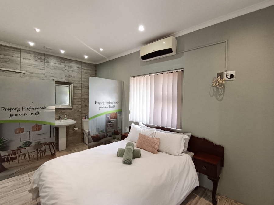 4 Bedroom Property for Sale in Aston Bay Eastern Cape